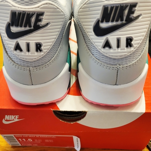 Men's NIKE AIR MAX 90 MIAMI BEACH SIZE 11.5 New - Picture 7 of 9